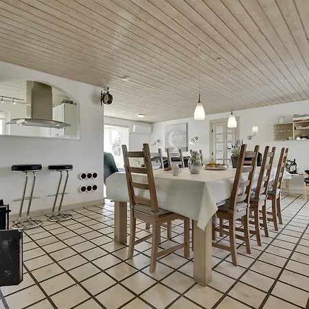 Ameline - 500m To The Fjord By Interhome *