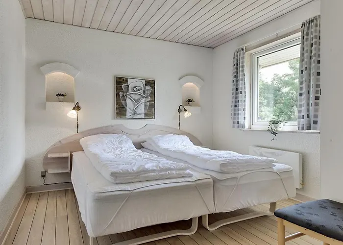 Ameline - 500m To The Fjord By Interhome